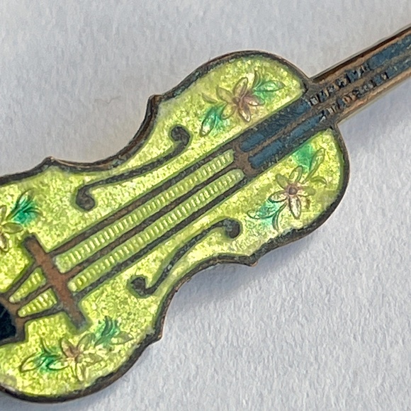 Antique Enamel Fiddle Violin Brooch - Picture 4 of 15